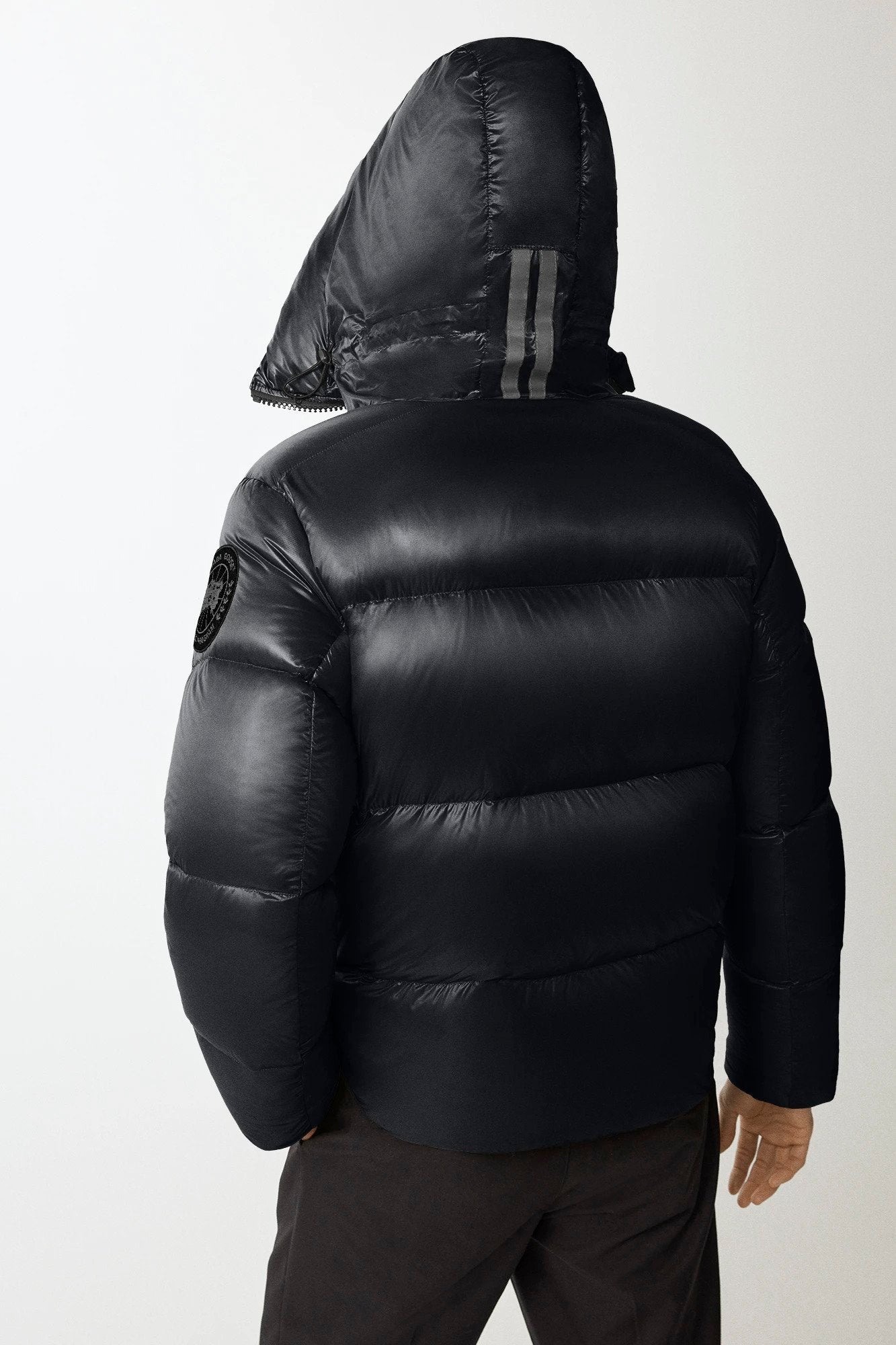 canada-goose-miesten-untuvatakki-crofton-puffer-black-disc-musta-2