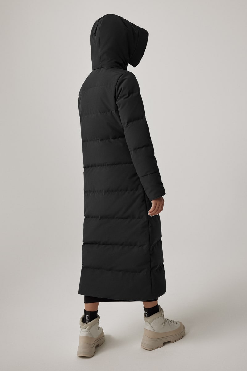 canada-goose-naisten-untuvatakki-mystique-parka-cr-musta-3