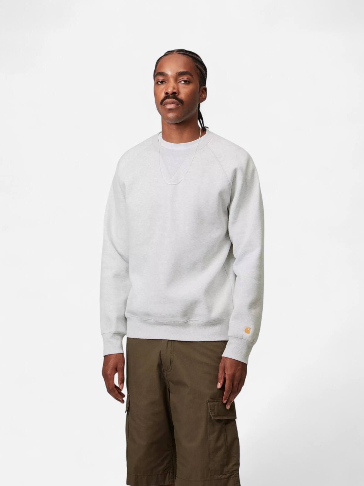 Carhartt miesten collegepaita Chase Sweatshirt, vaaleanharmaa - Kekäle.fi