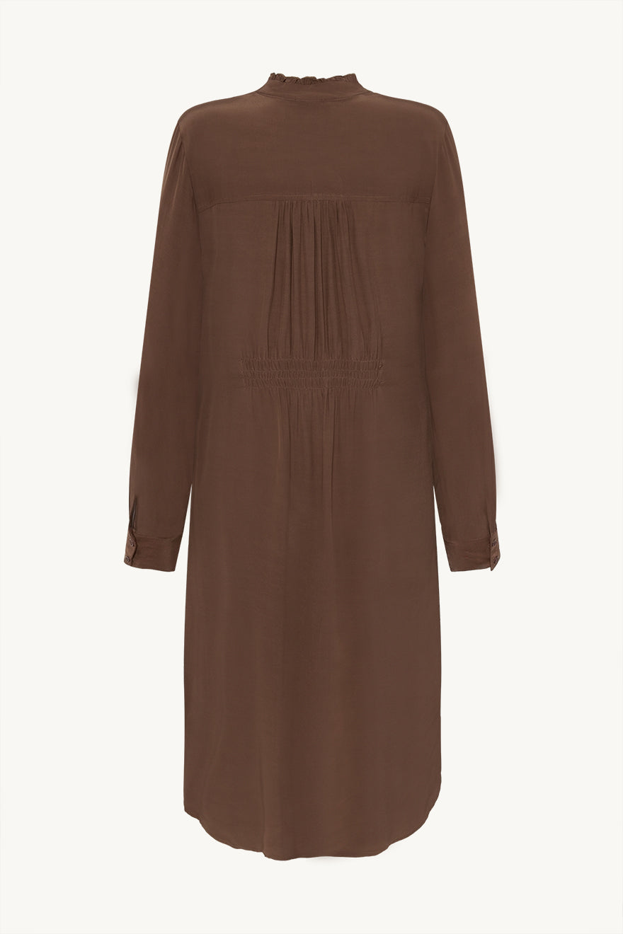 claire-naisten-mekko-delhina-dress-kameli-2