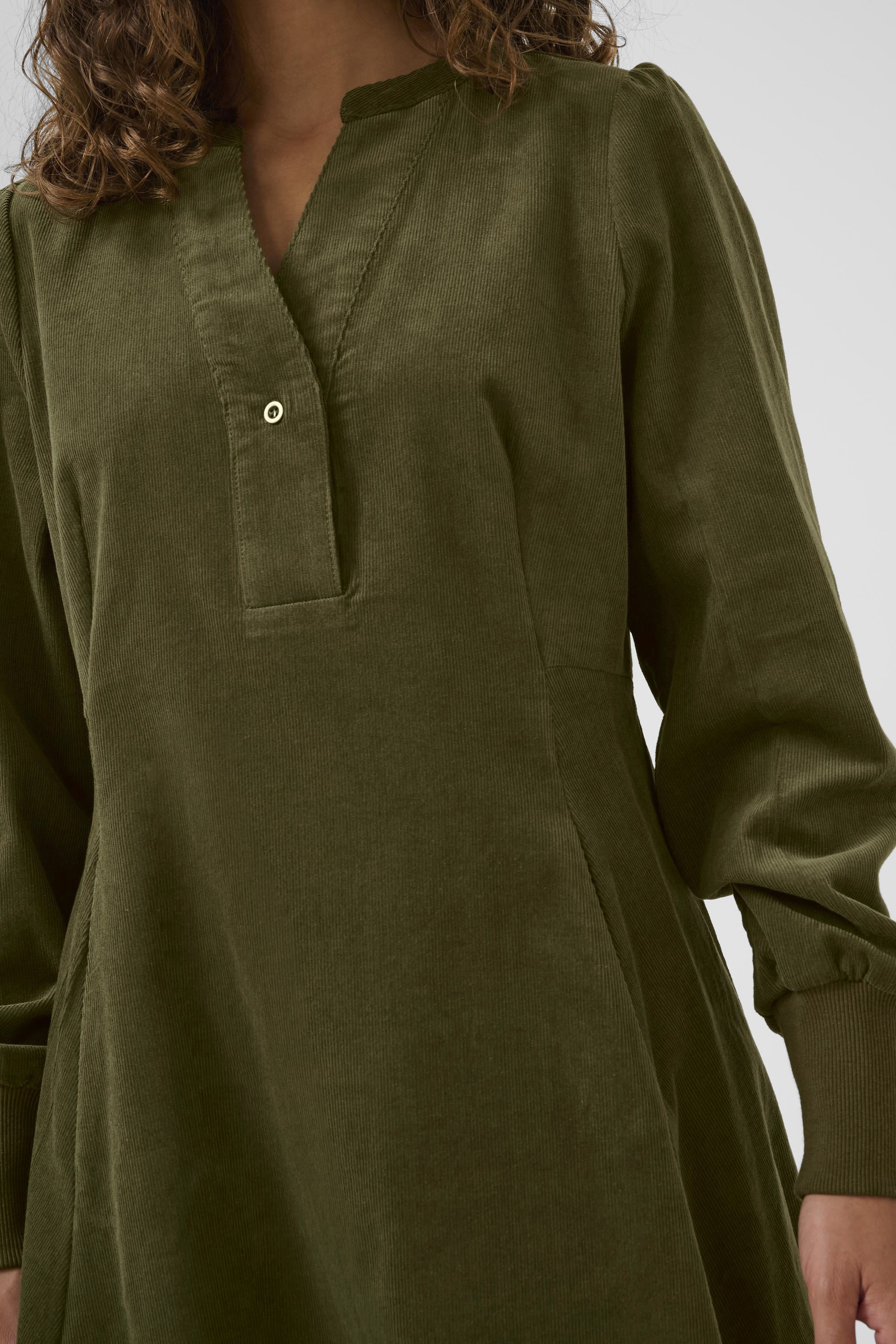 culture-naisten-mekko-rhaena-ls-dress-burn-olive-5