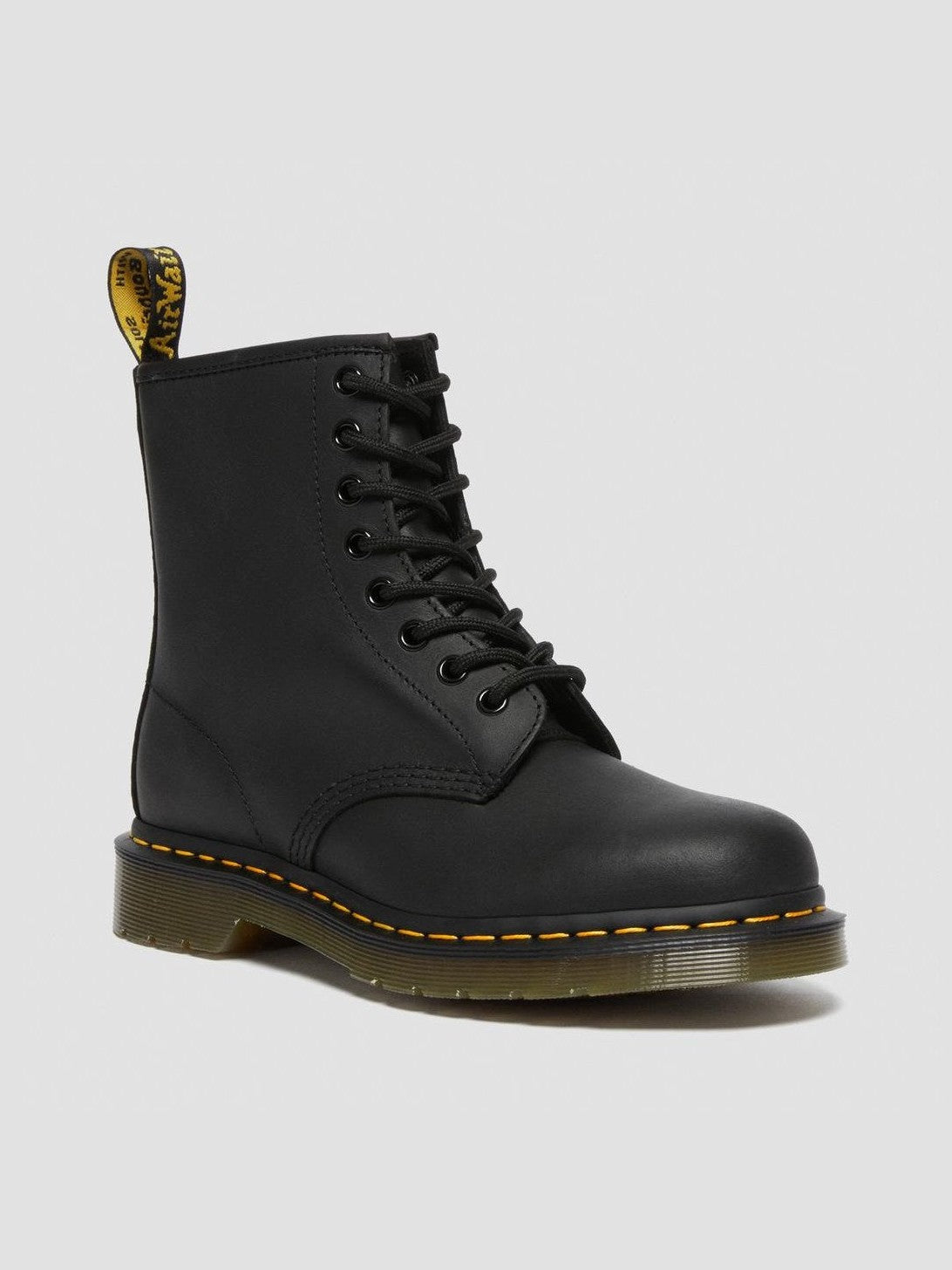 dr-martens-miesten-kengat-1460-greasy-musta-1