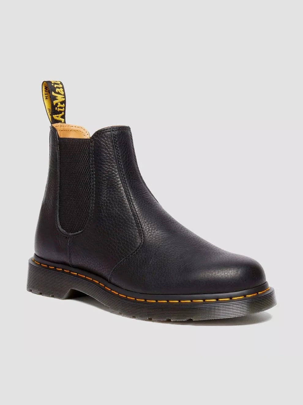 dr-martens-miesten-kengat-2976-ambassador-chelsea-boot-musta-1