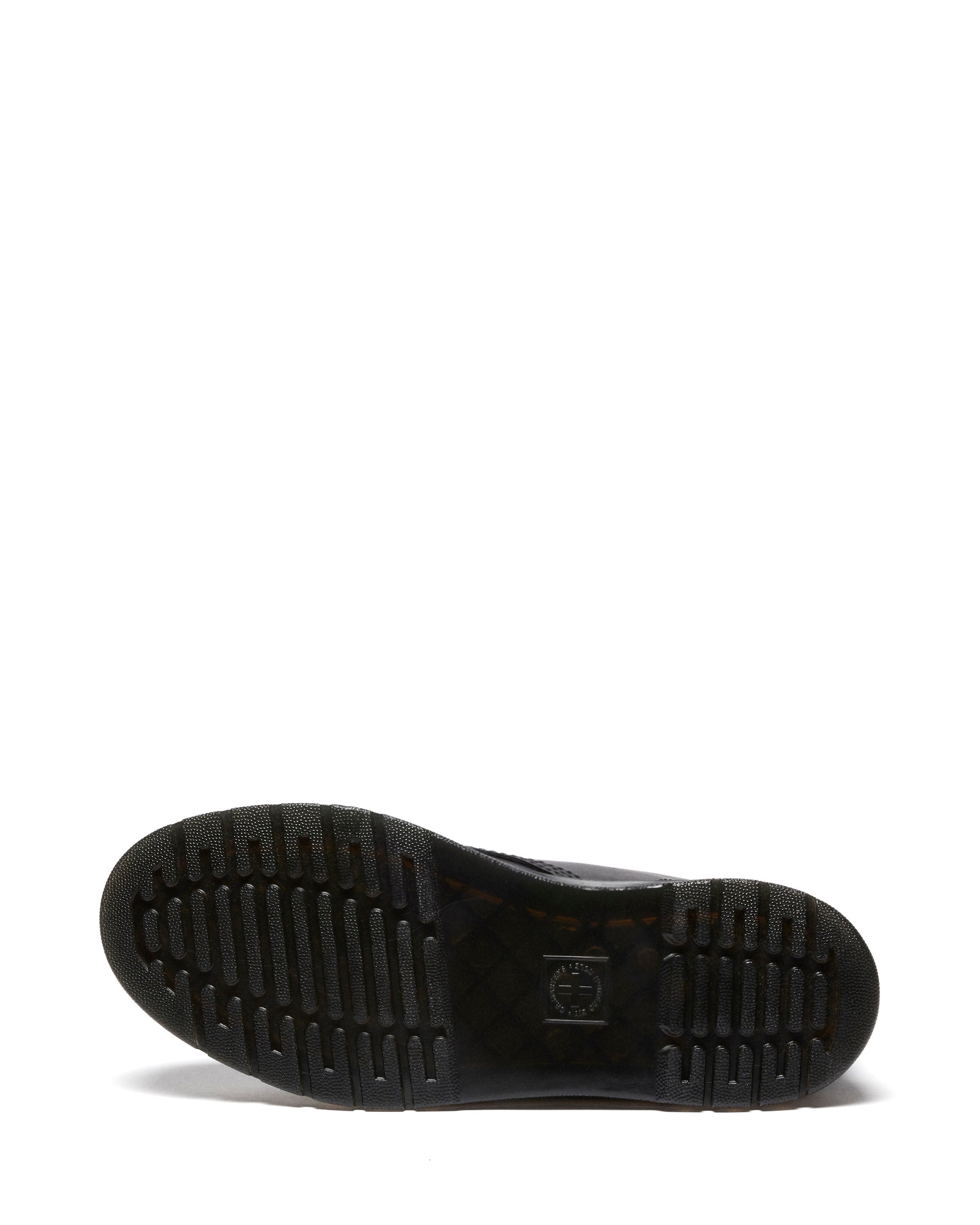 dr-martens-miesten-kengat-brookline-chukka-6-eye-boot-musta-3