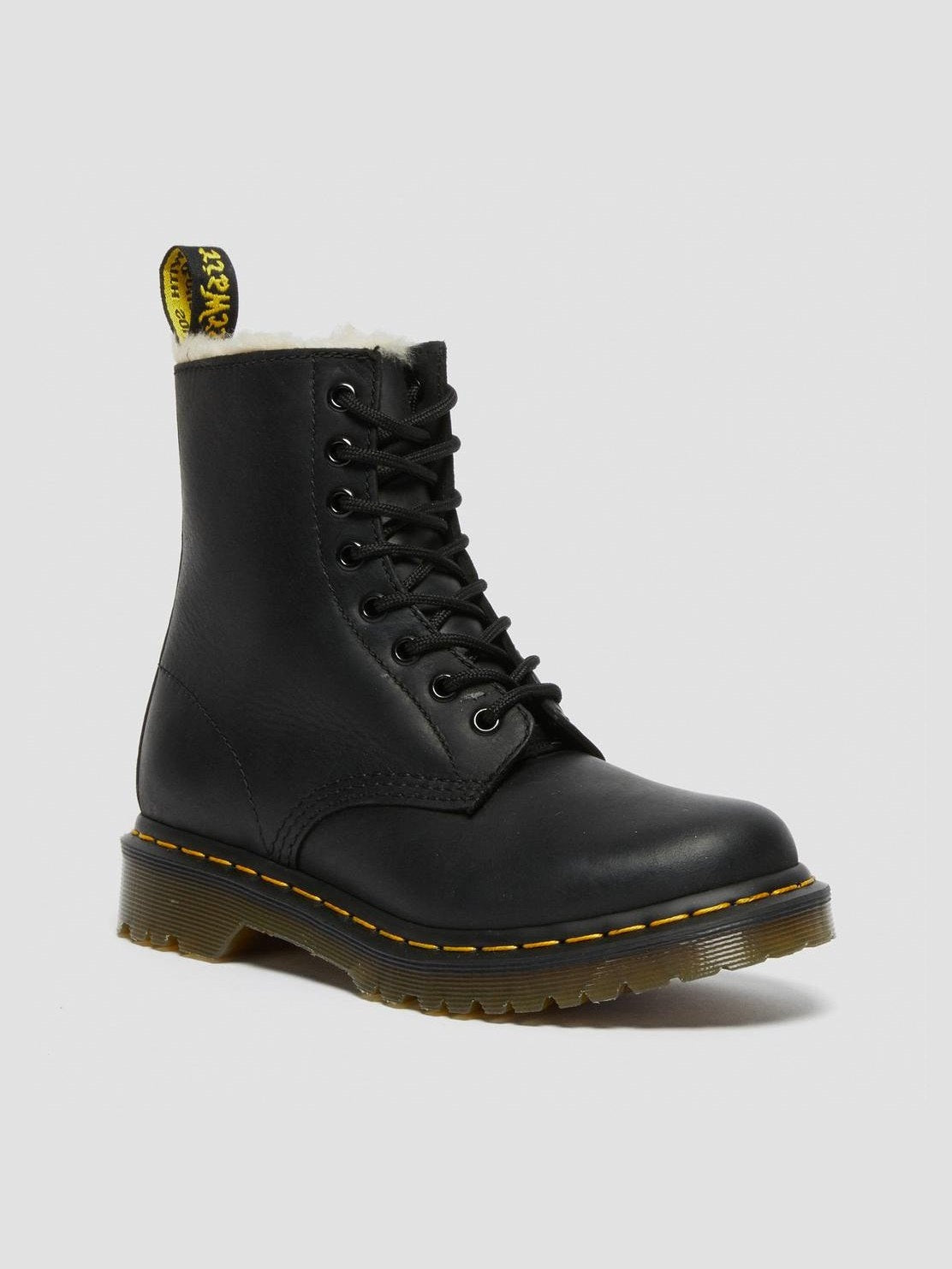 dr-martens-naisten-kengat-1460-serena-black-burnished-wyoming-musta-1