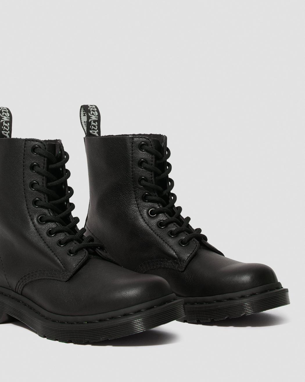 dr-martens-naisten-kengat-pascal-mono-virginia-1460-musta-3