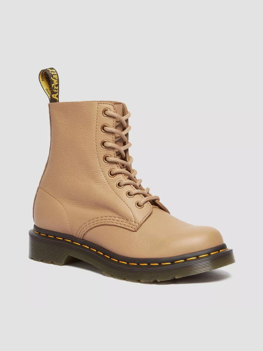 dr-martens-naisten-maiharit-1460-pascal-vaalea-beige-1