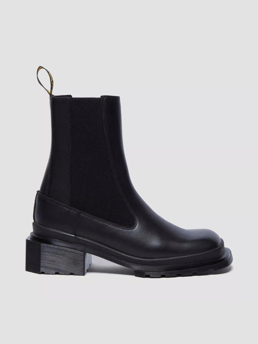 dr-martens-naisten-nilkkurit-maybole-chelsea-musta-4