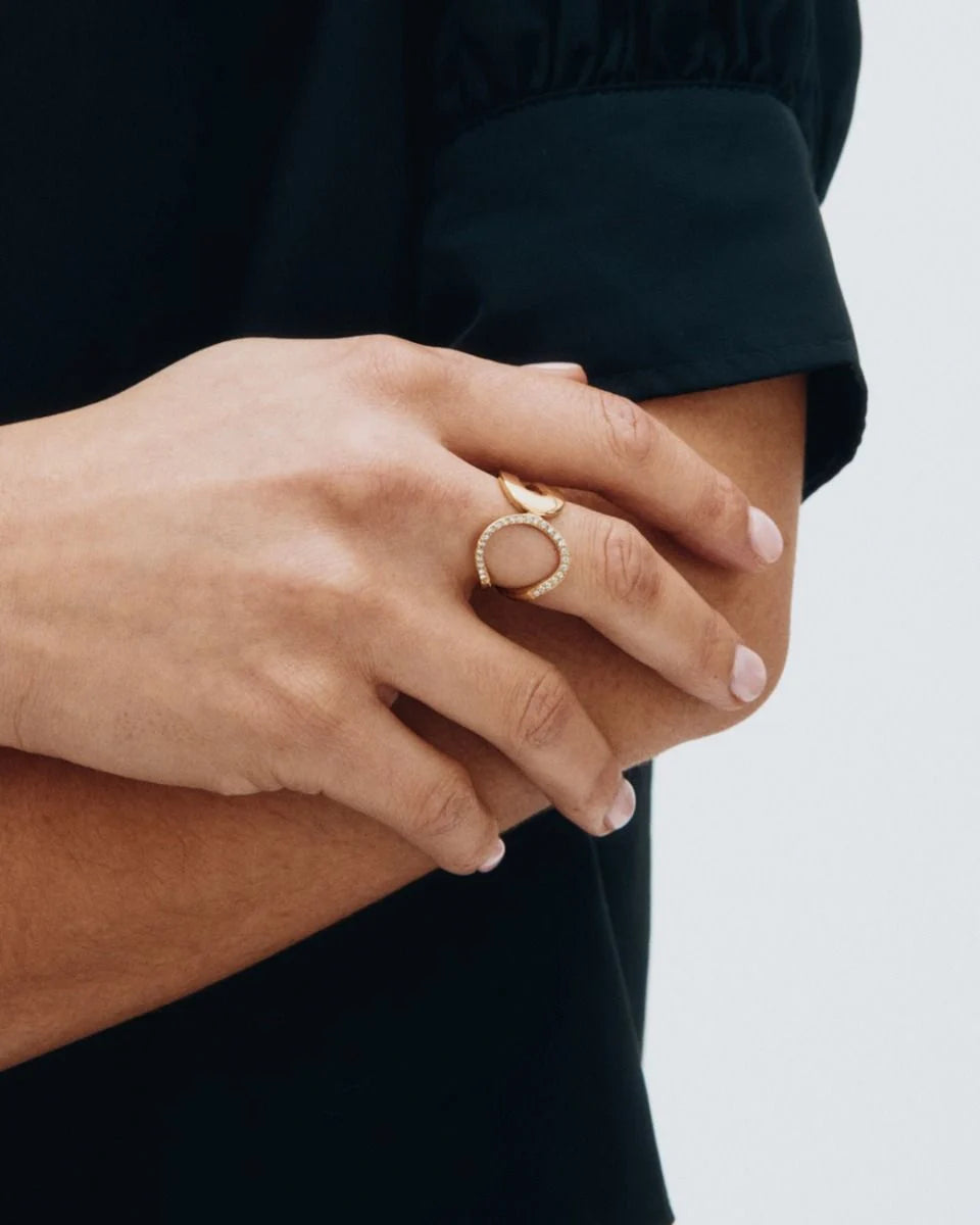 edblad-sormus-plie-ring-gold-kullankeltainen-3