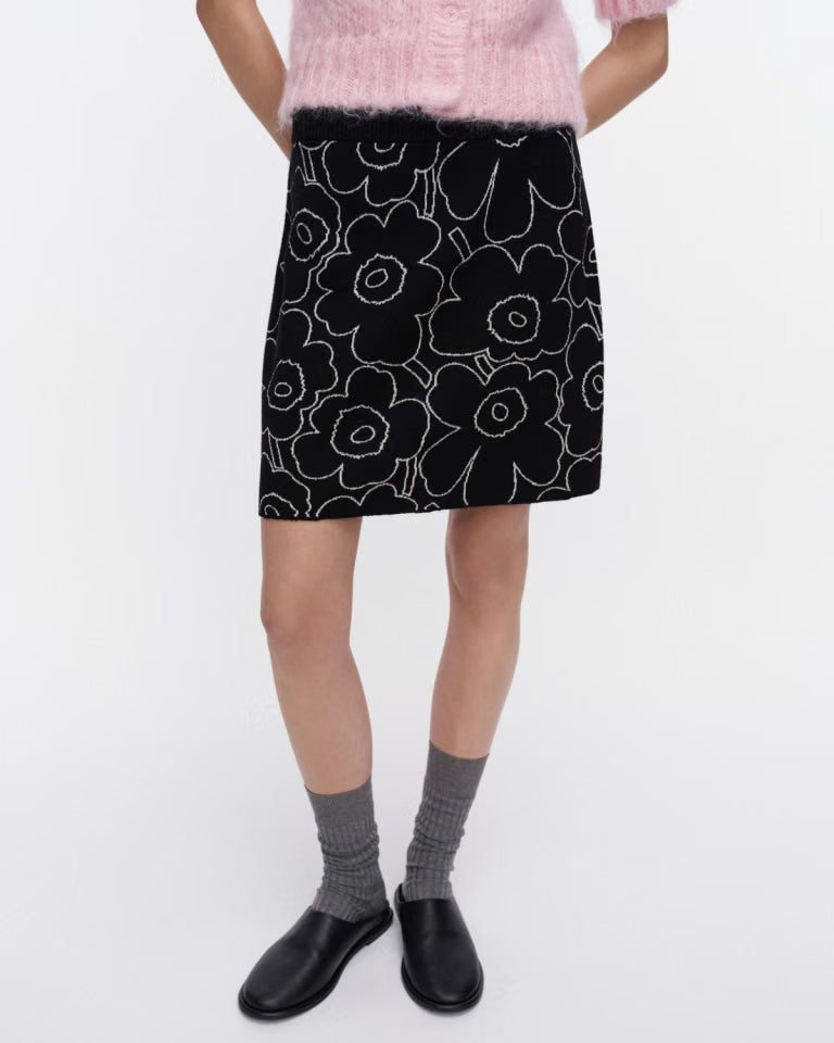 Marimekko naisten hame Vapaus Piirto Unikko, musta kuosi
