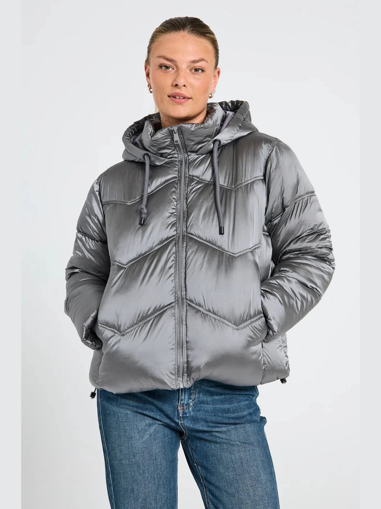 freequent-naisten-takki-k-shorty-jacket-hopeanharmaa-3