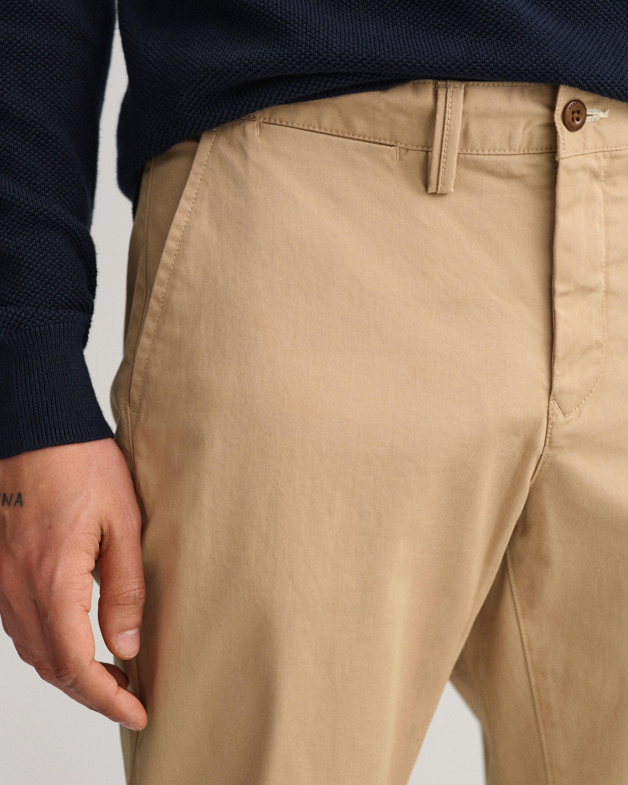 gant-chinokset-hallden-slim-chino-beige-3