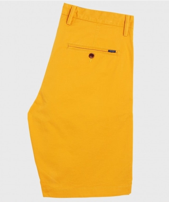 gant-miesten-shortsit-relaxed-twill-shorts-kirkkaankeltainen-2