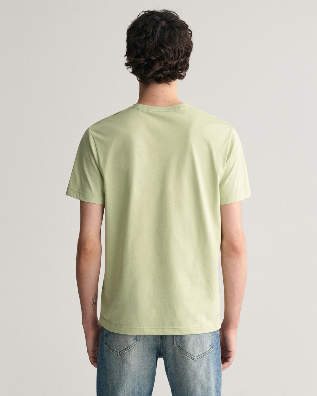 gant-miesten-t-paita-reg-sheld-ss-t-shirt-vihrea-2