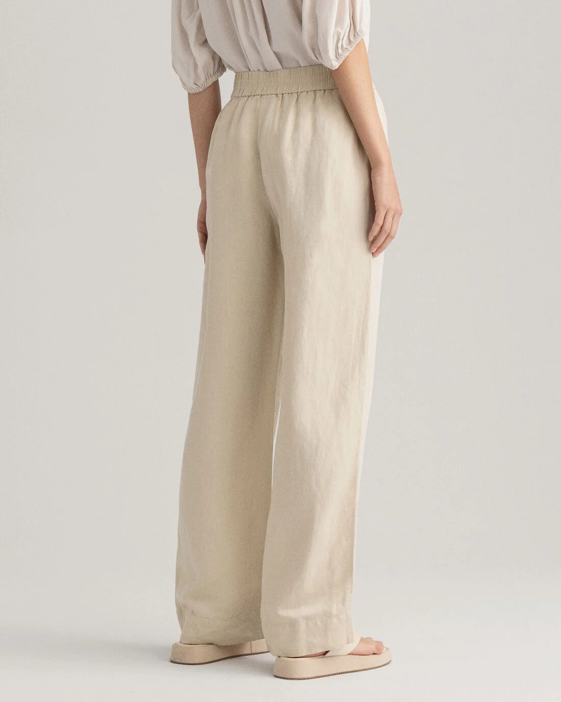 gant-naisten-housut-linen-viscose-pull-on-pants-vaalea-beige-2