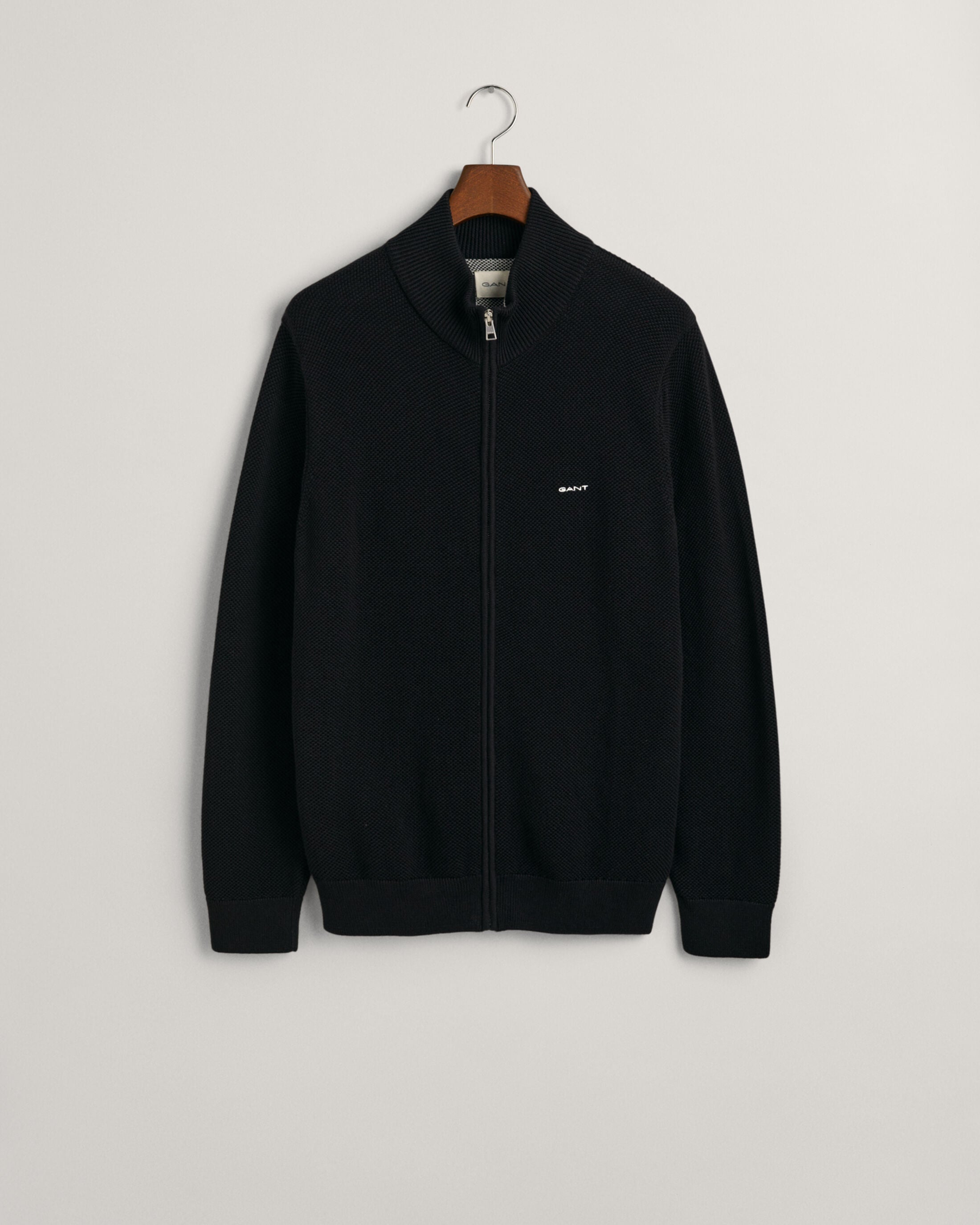 gant-neuletakki-cotton-pique-zip-cardigan-musta-3