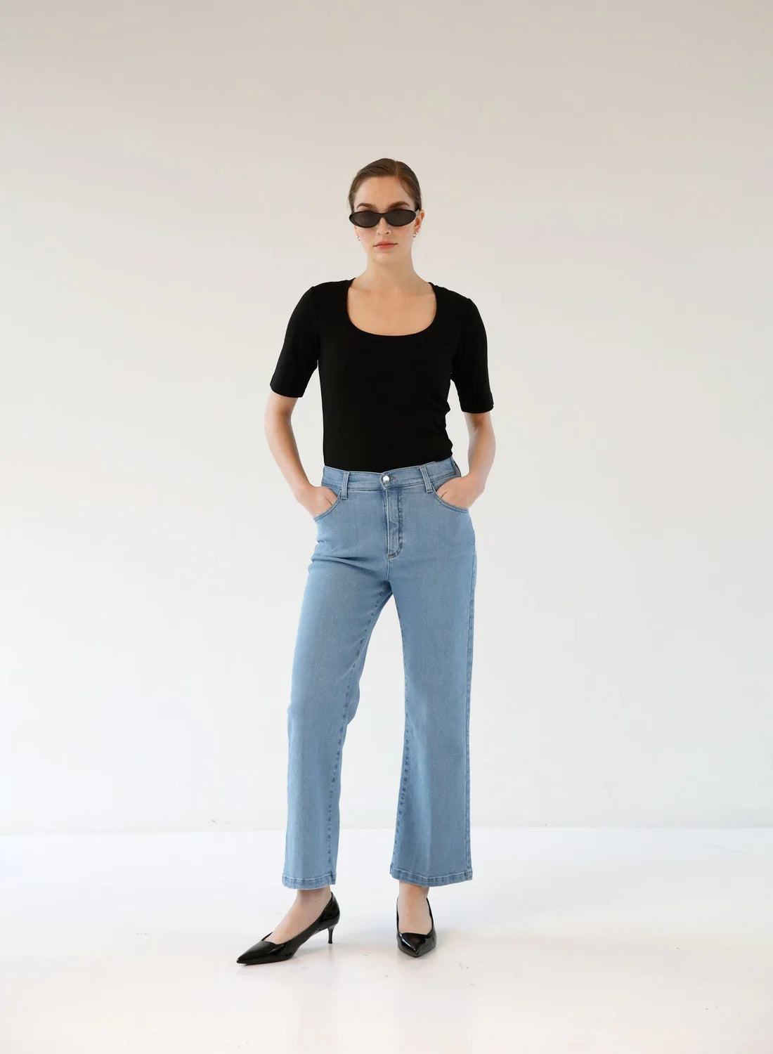 gauhar-naisten-farkut-denim-wide-faded-blue-indigo-2