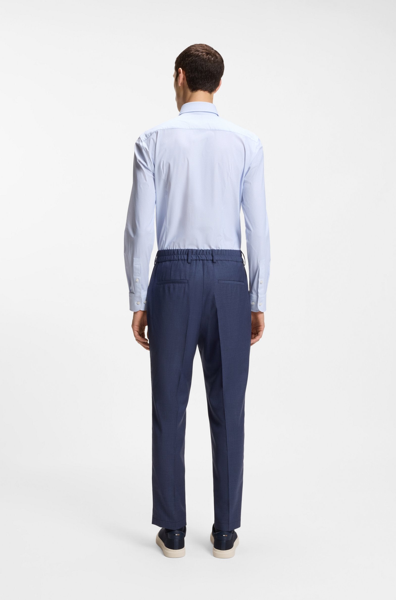 Hugo Boss miesten kauluspaita P-HANK-K-261 Performance Strech, valkopohjainen kuosi