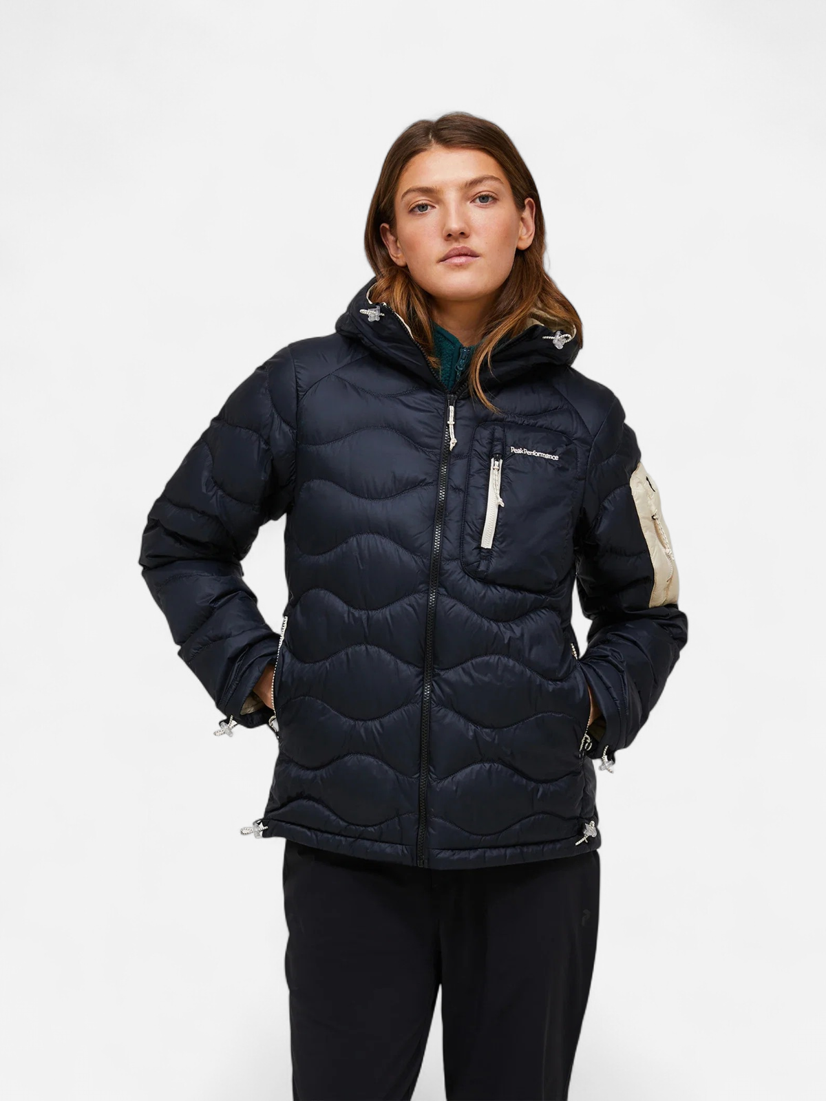 HELIUM UTILITY DOWN HOOD JACKET MUSTA - Kekäle.fi