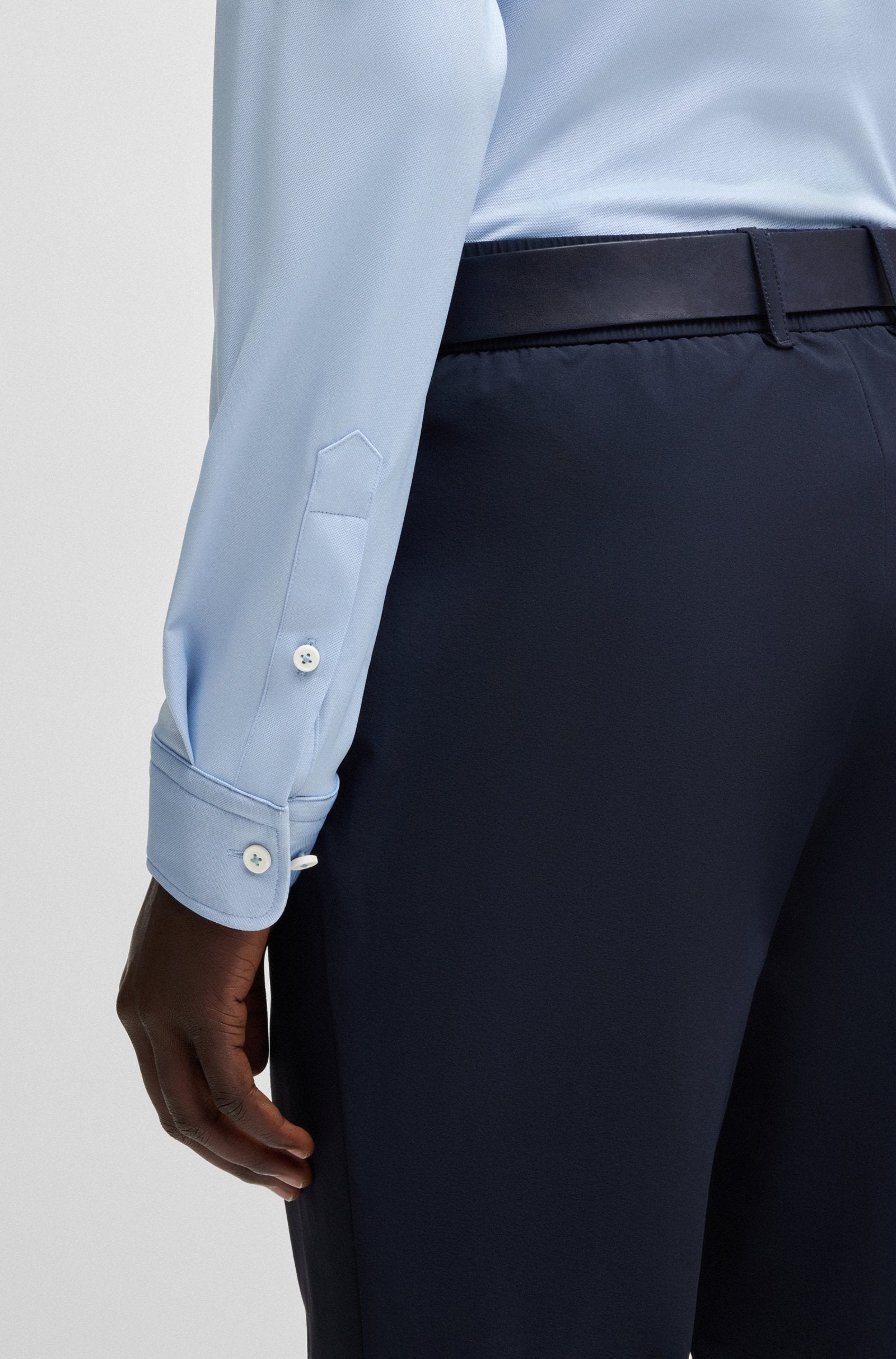 hugo-boss-miesten-kauluspaita-p-roan-performance-strech-oxford-keskisininen-4