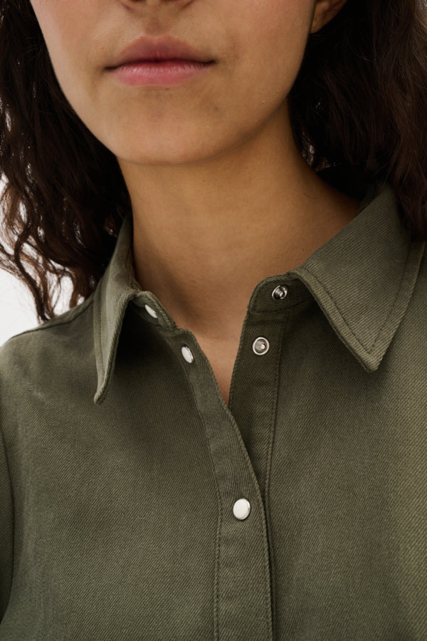 inwear-naisten-paitapusero-ballariiw-shirt-dusty-olive-4