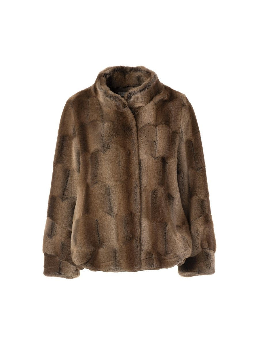 jcsophie-naisten-tekoturkistakki-jennifer-jacket-fur-tummanruskea-1