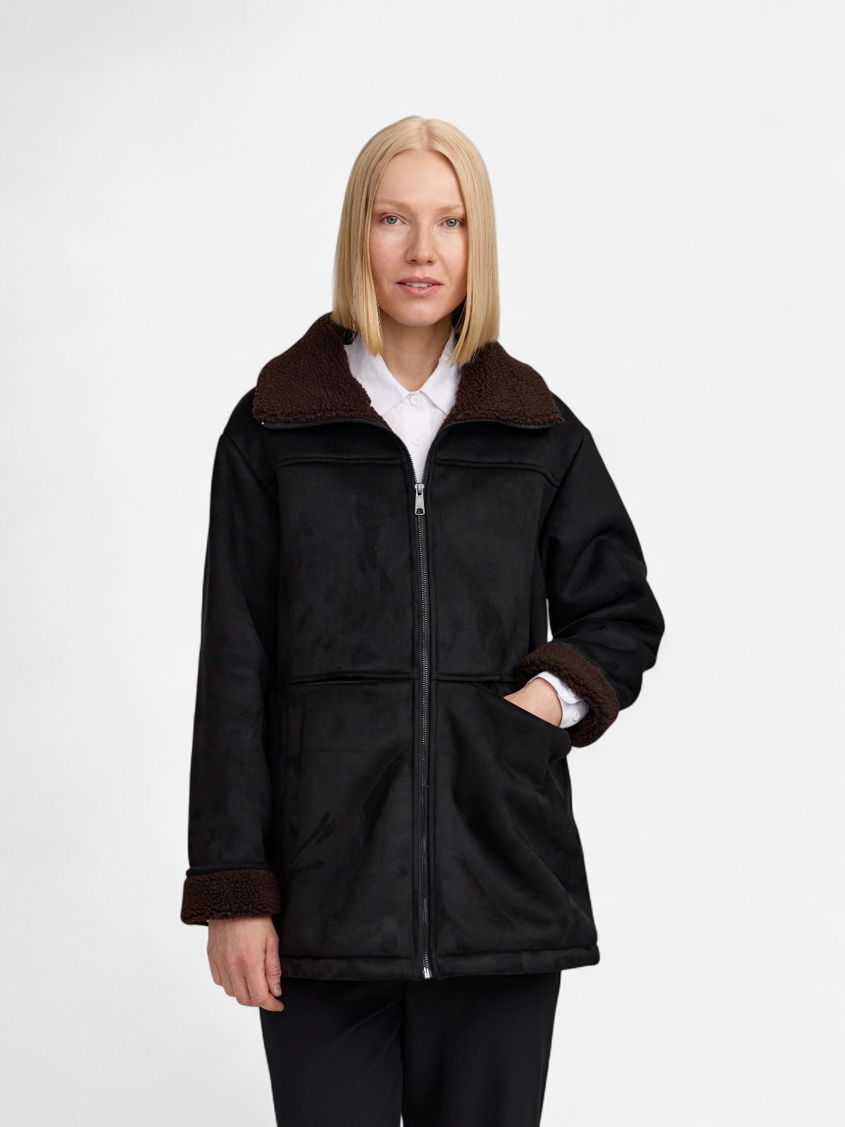 Makia naisten kevyt takki Kelsey Jacket, Carbon Black - Kekäle.fi