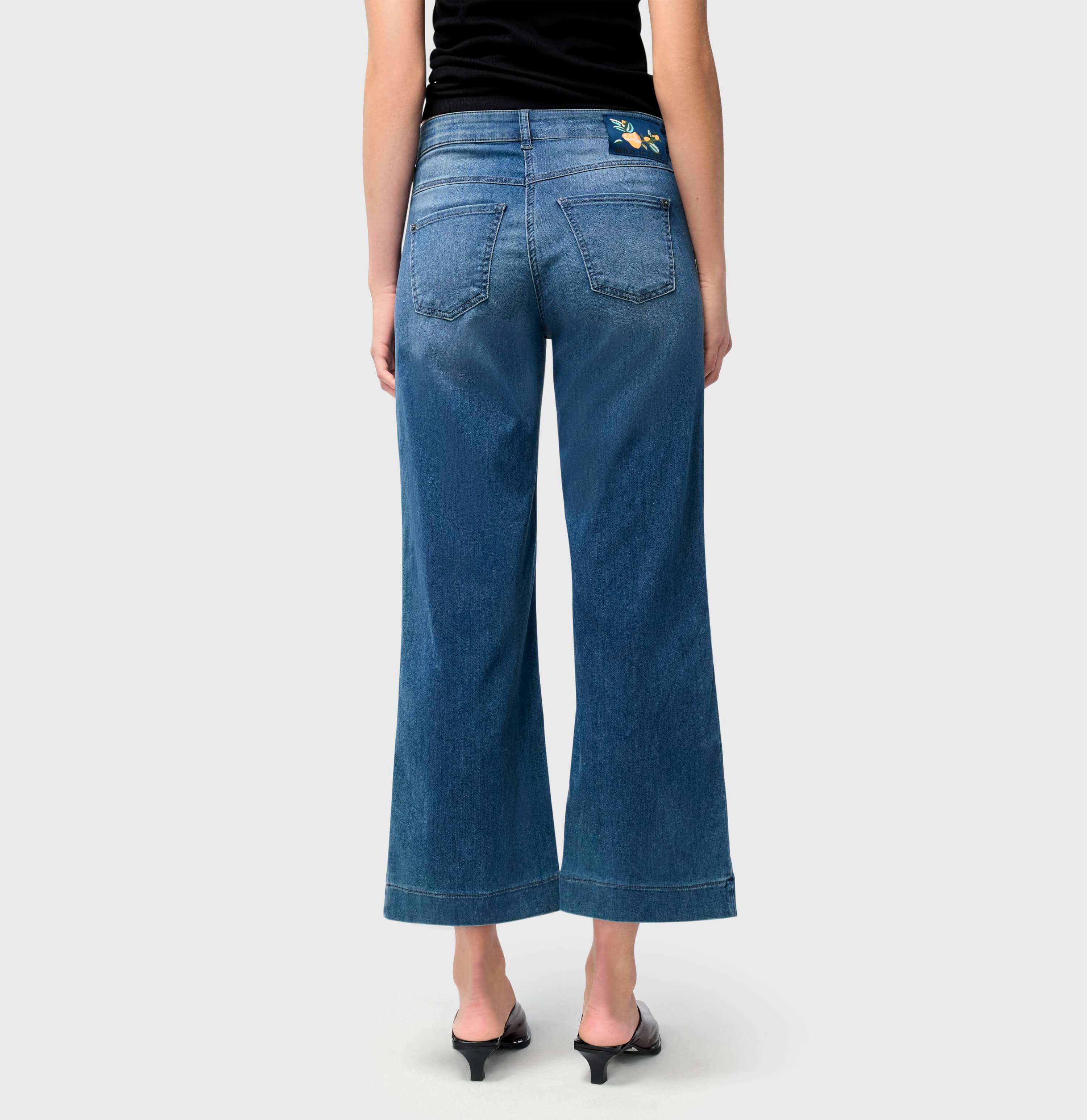 mac-naisten-farkut-dream-wide-cropped-indigo-2