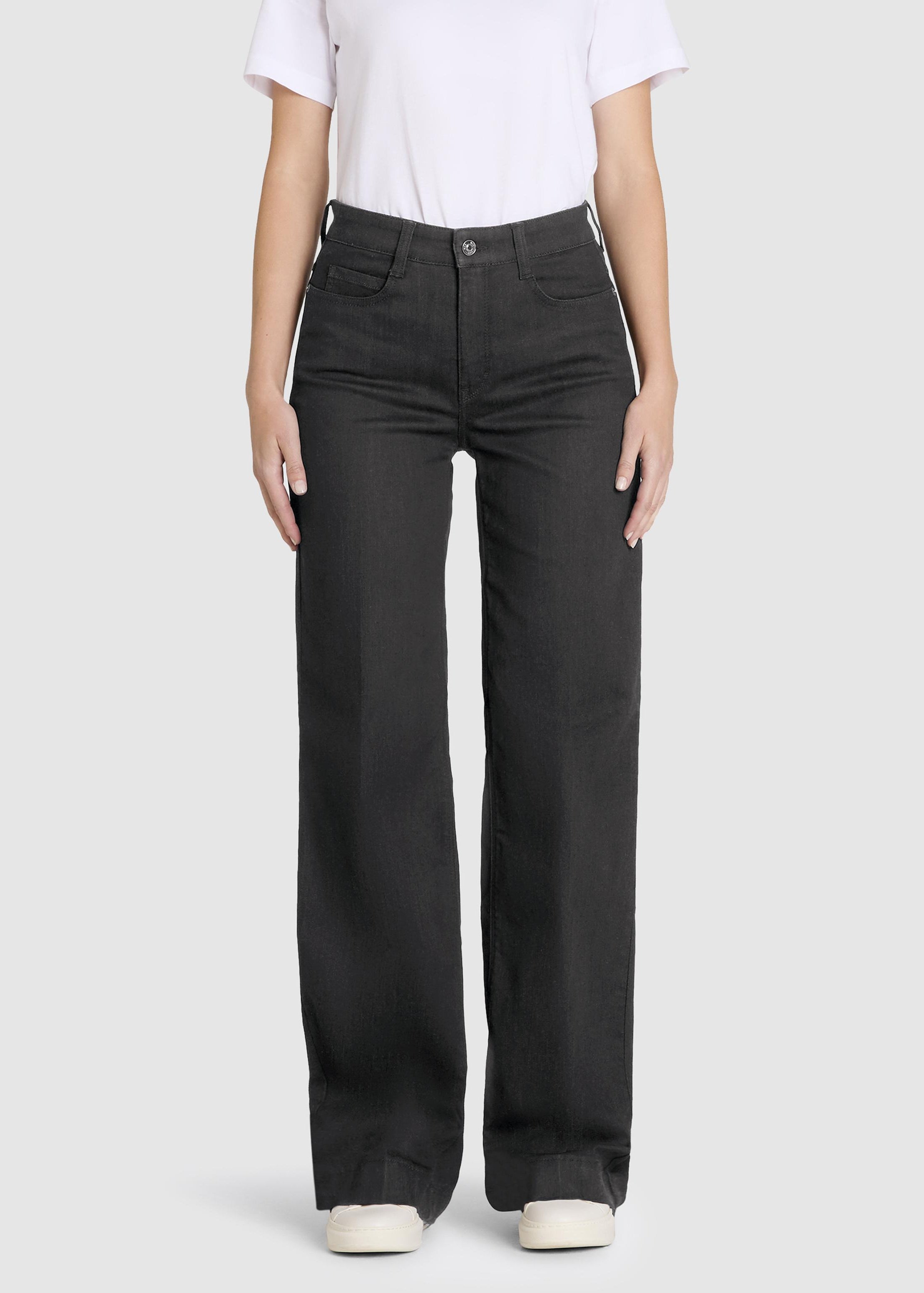 mac-naisten-farkut-wide-stretch-musta-1