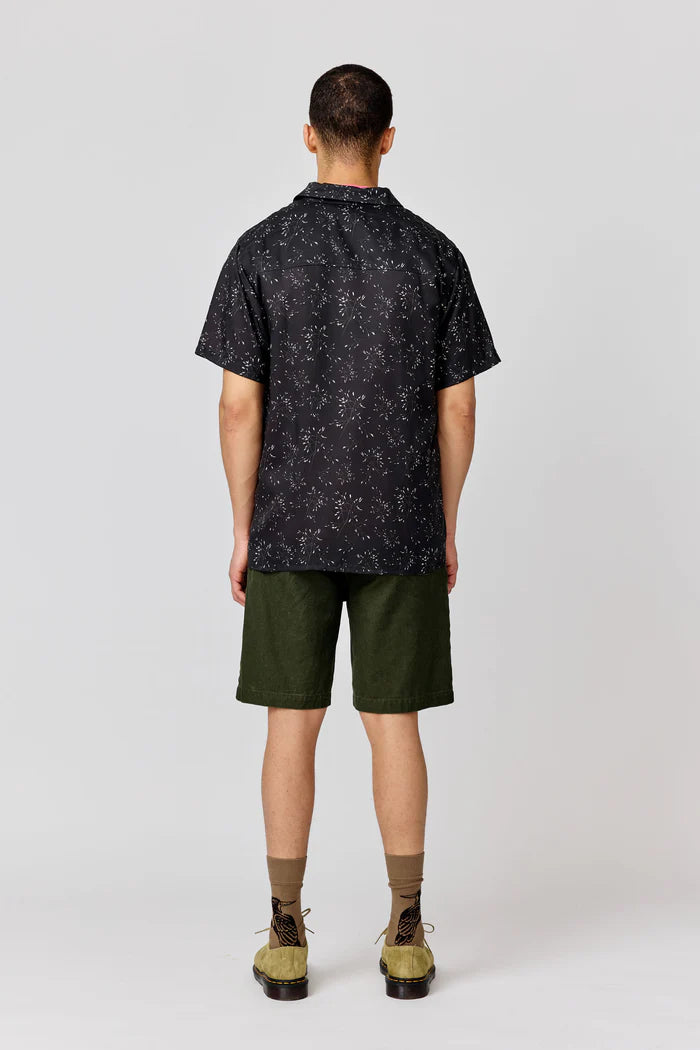 makia-miesten-lyhythihainen-kauluspaita-pasture-shirt-musta-3