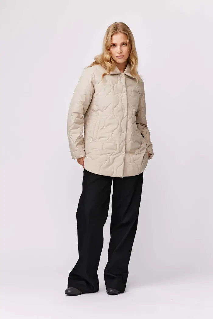 makia-naisten-takki-nita-jacket-vaalea-beige-1