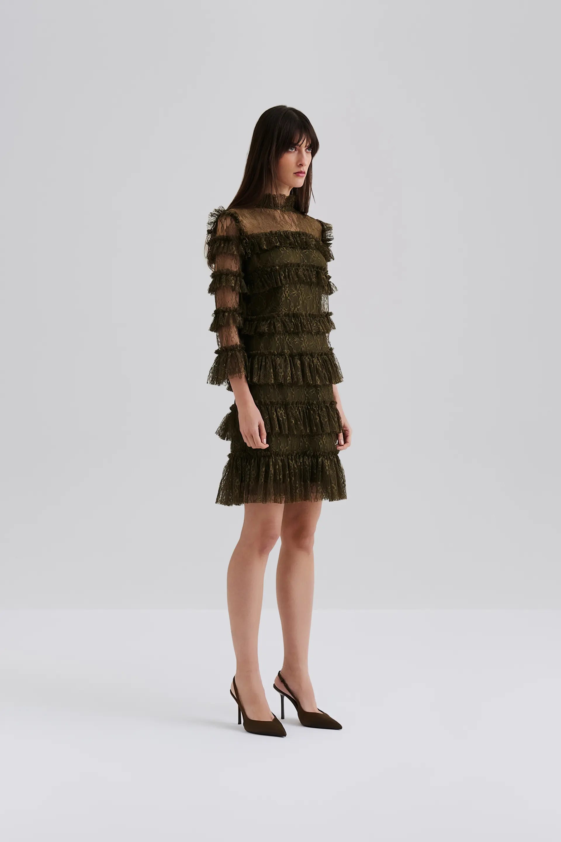 malina-naisten-mekko-carmine-frill-lace-mini-dress-tummanvihrea-1