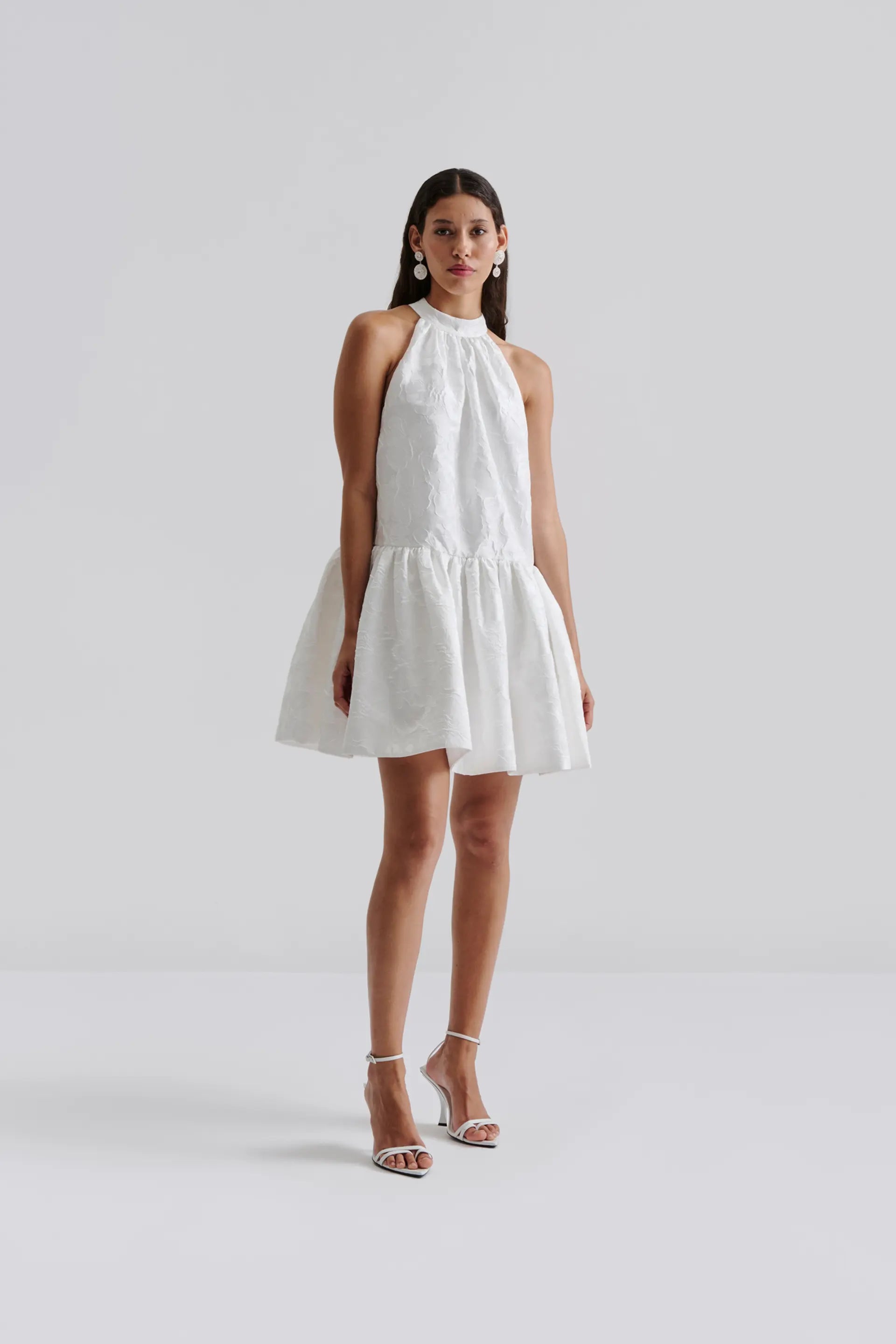 malina-naisten-mekko-flora-halterneck-mini-dress-valkoinen-1