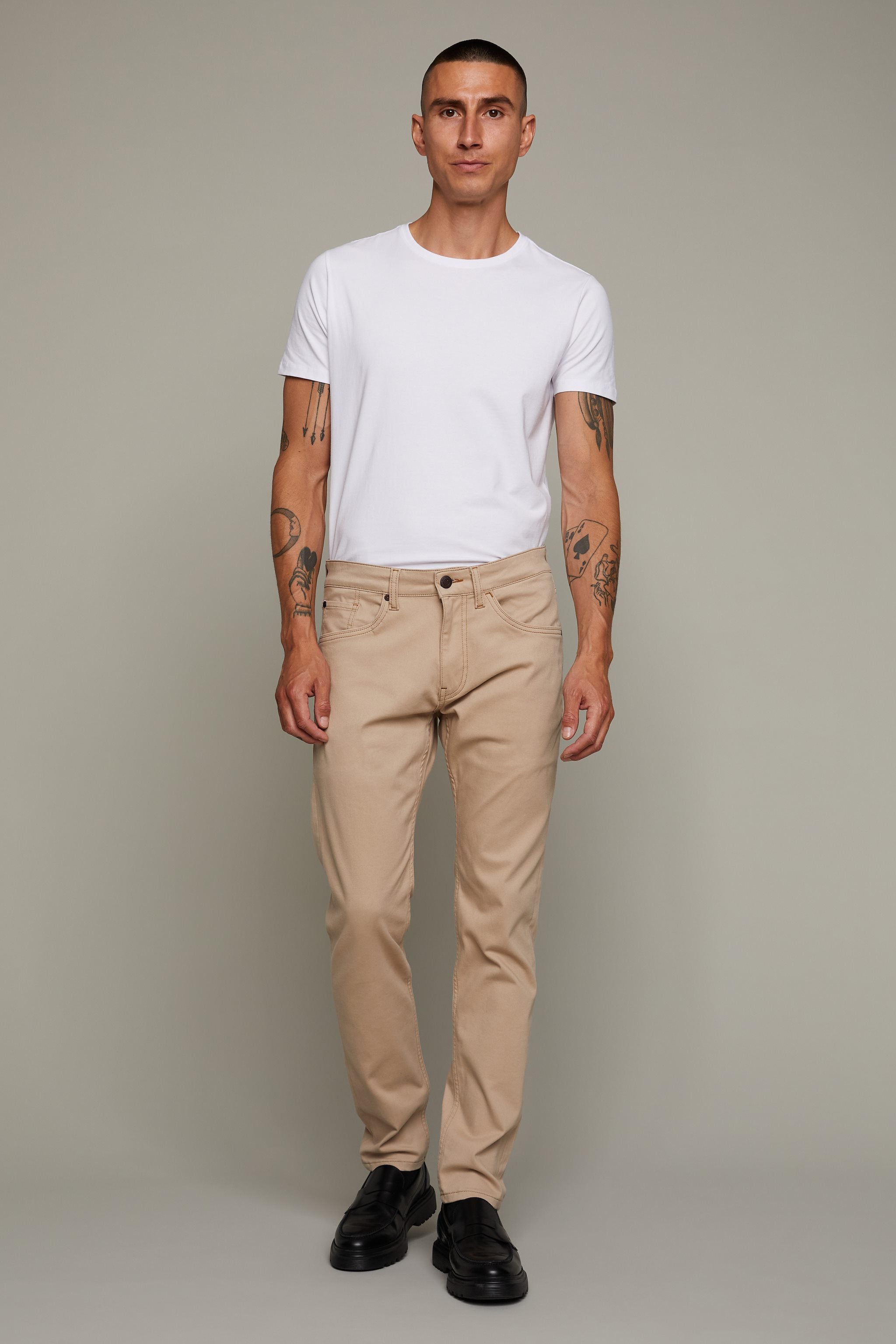 matinique-miesten-housut-pete-5-pocket-beige-3