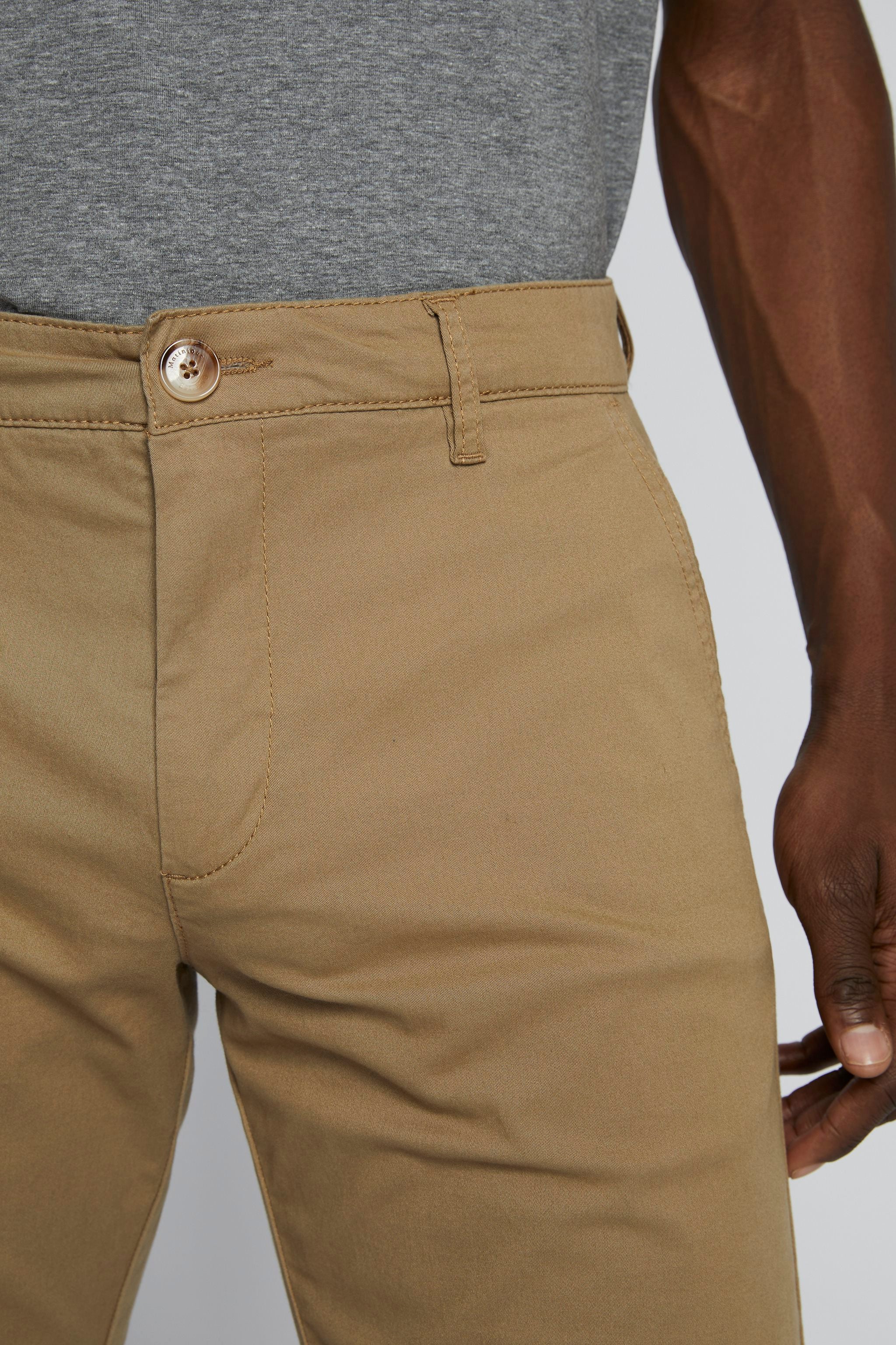 matinique-shortsit-thomas-short-seasonal-beige-3