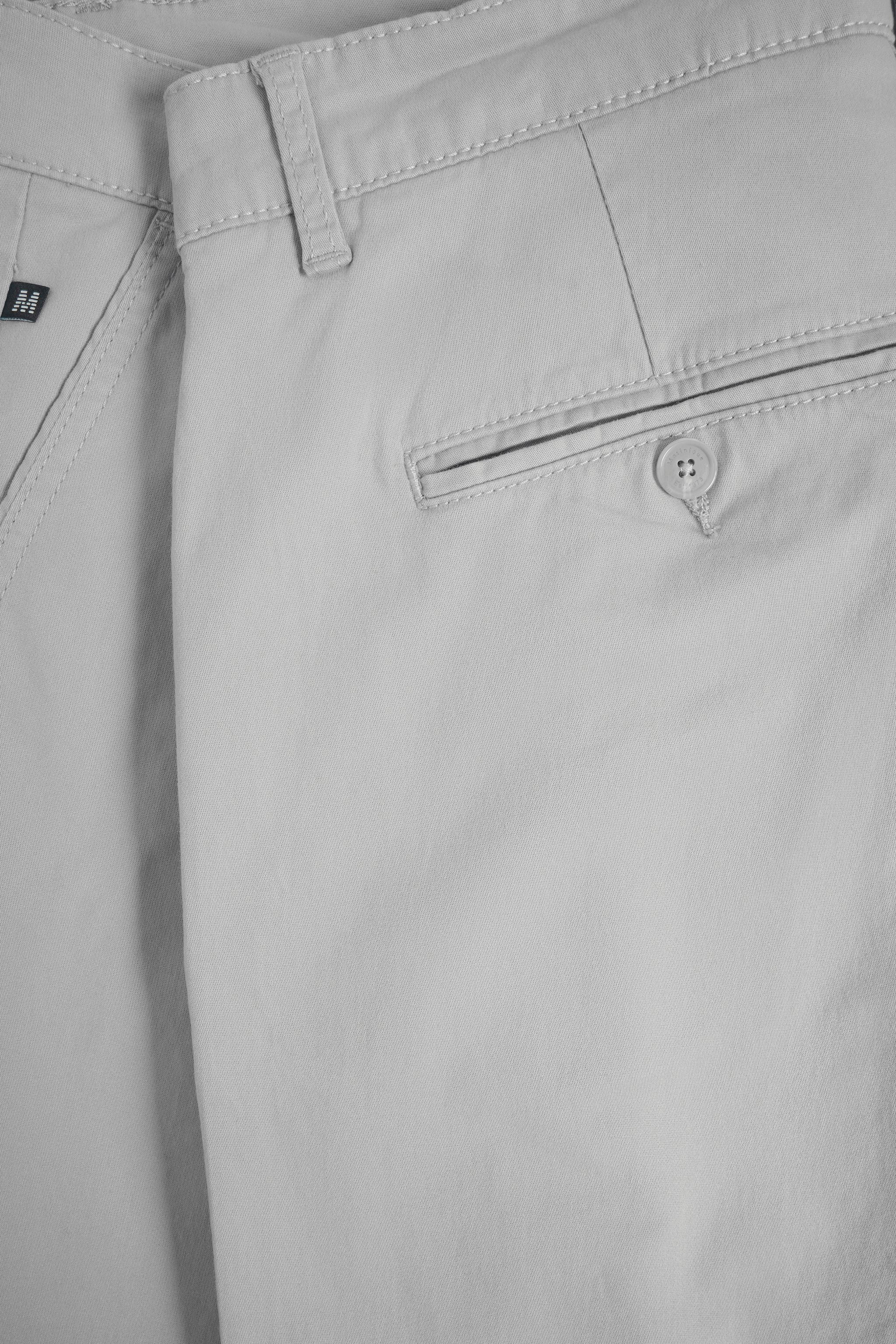 matinique-shortsit-thomas-short-seasonal-vaaleanharmaa-6