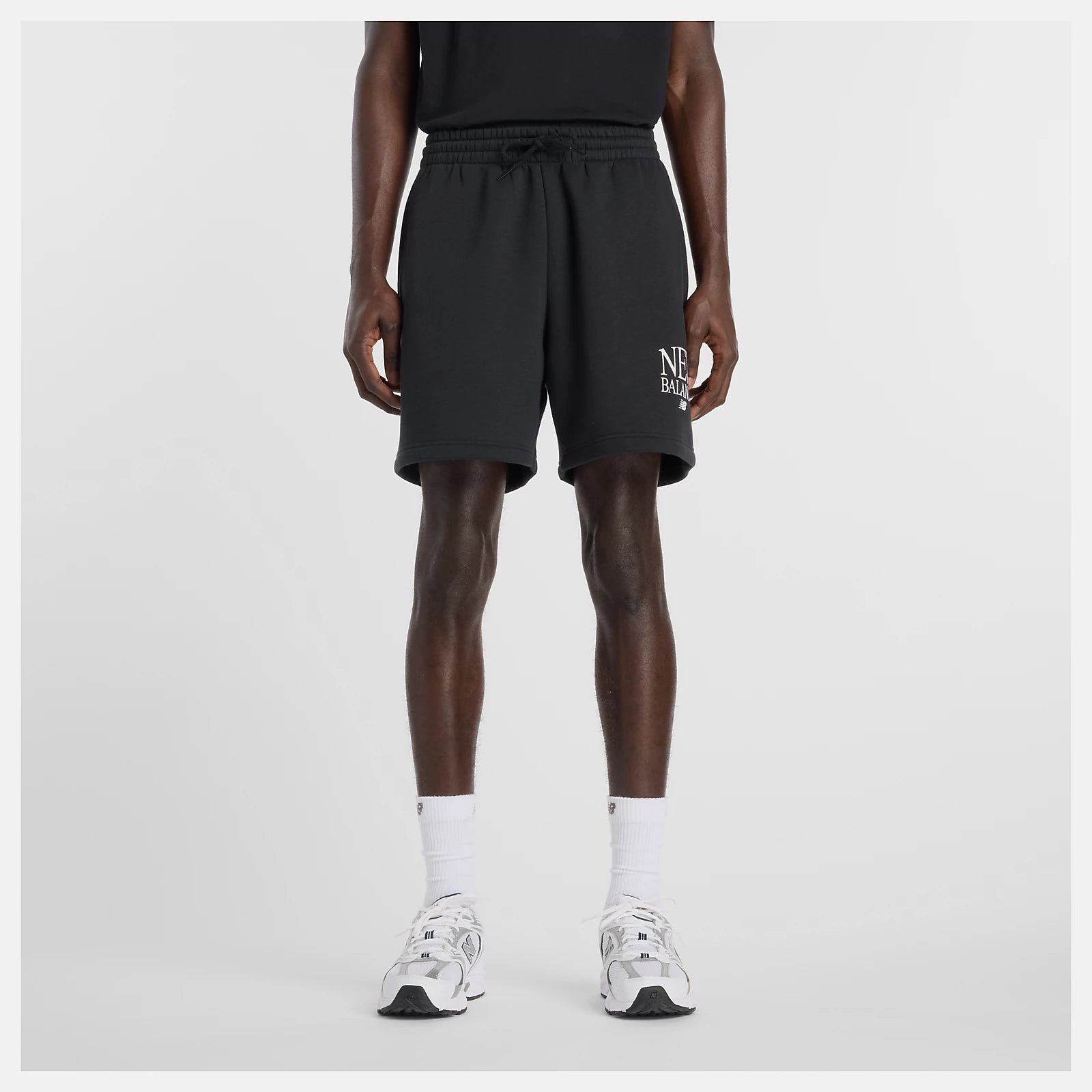 New Balance miesten collegeshortsit Reimagined Fleece Shorts 7', musta