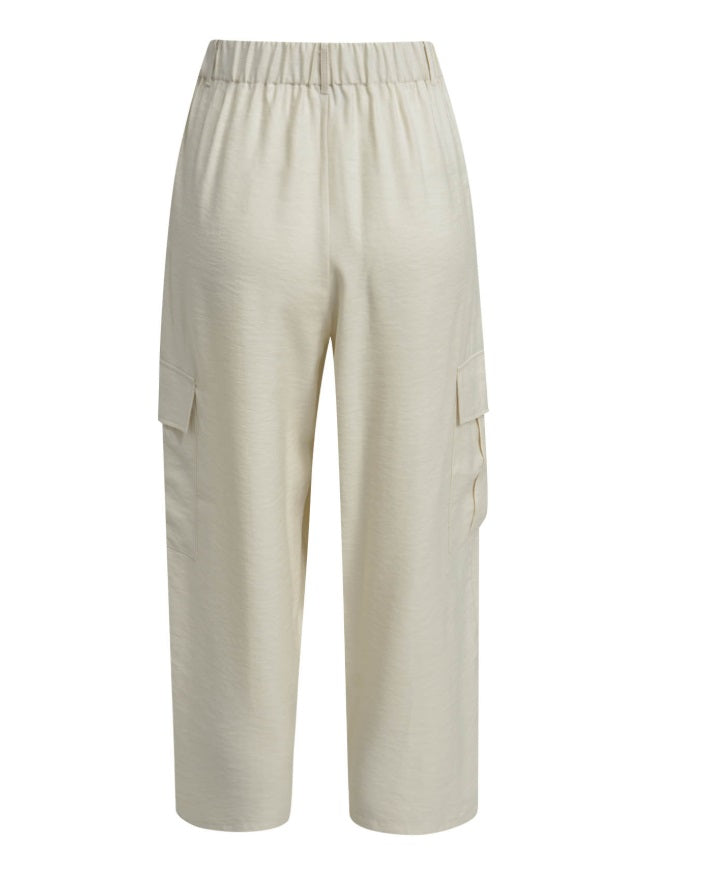 milano-italy-naisten-housut-cargopants-sand-hiekka-3