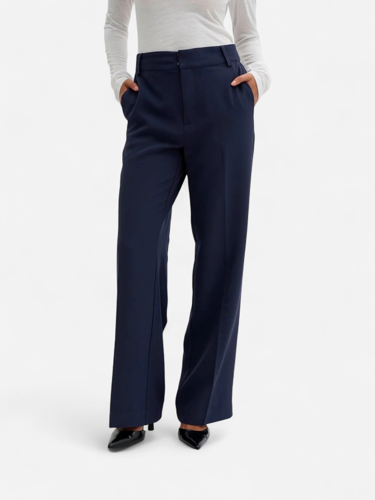 MY ESSENTIAL WARDROBE naisten housut,THE TAILORED PANT Tummansininen - Kekäle.fi