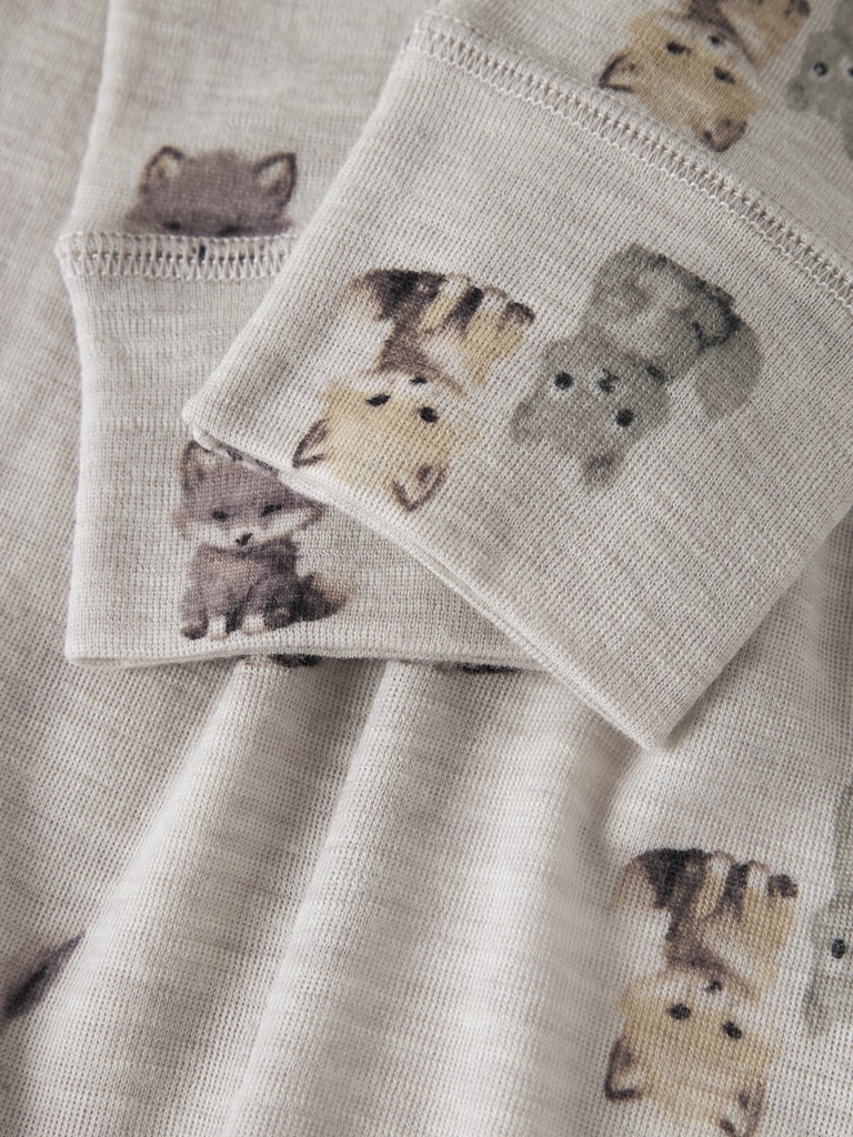 name-it-lasten-merinovillaiset-leggingsit-nmmwang-wool-rib-longjohn-aop-kuosillinen-beige-3