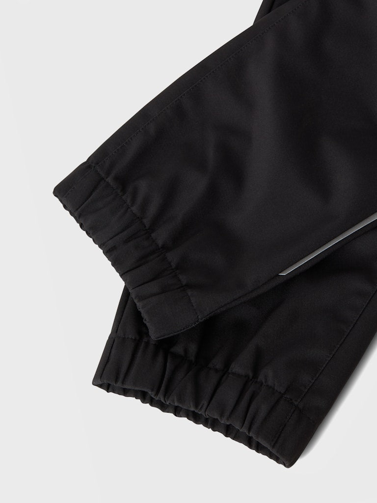 name-it-lasten-softshell-housut-nknalfalight-pant-musta-5