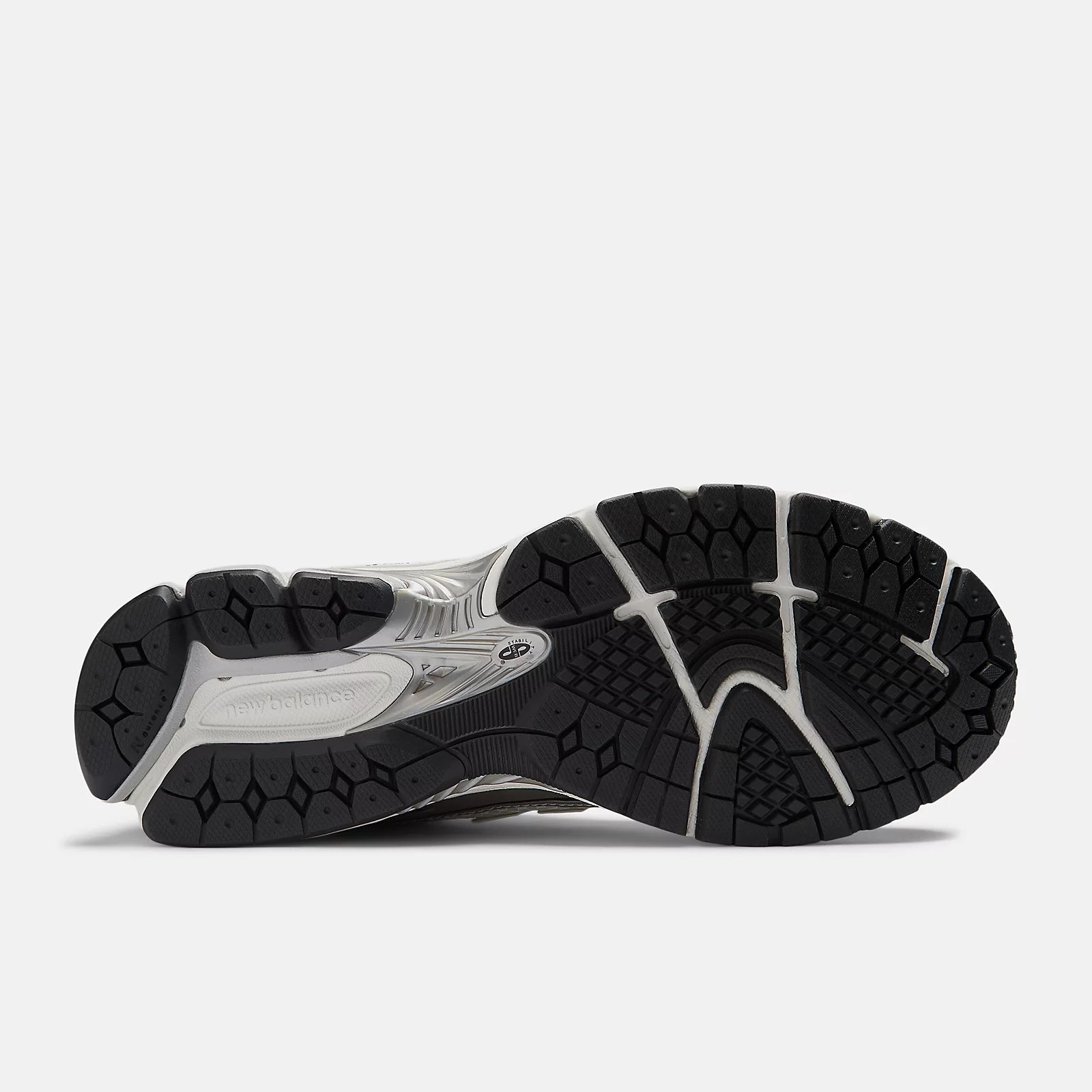 new-balance-miesten-kengat-m190rer-harmaa-kuosillinen-6