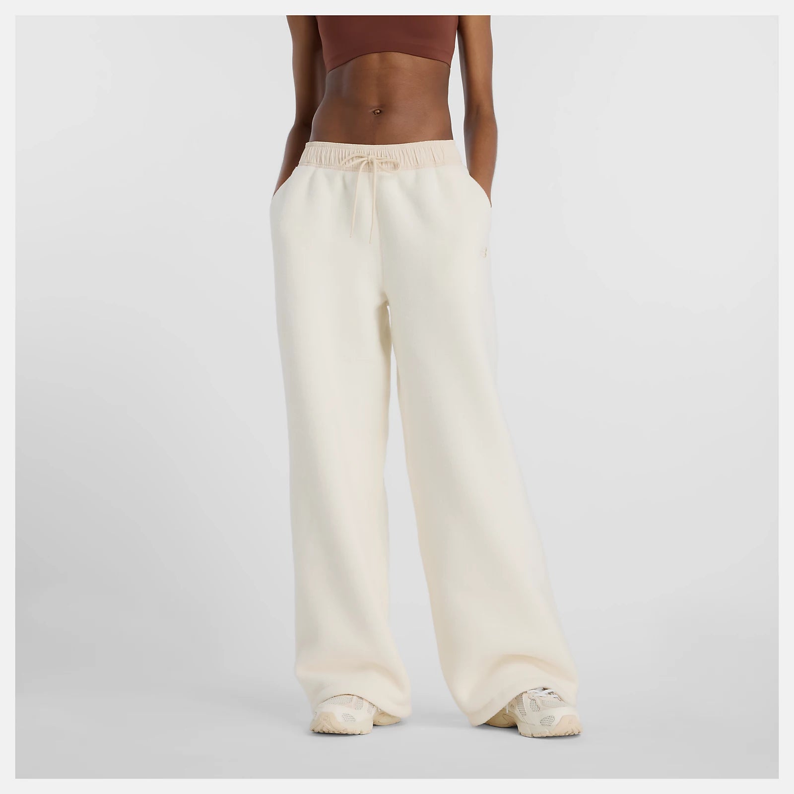new-balance-naisten-fleecehousut-high-pile-fleece-pant-luonnonvalkoinen-1