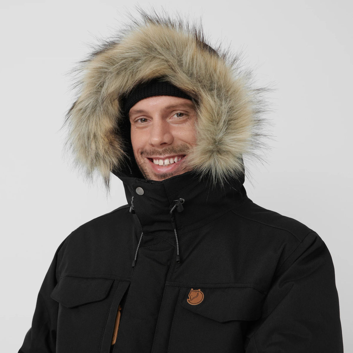 Fjällräven miesten parkatakki Nuuk Parka M, musta