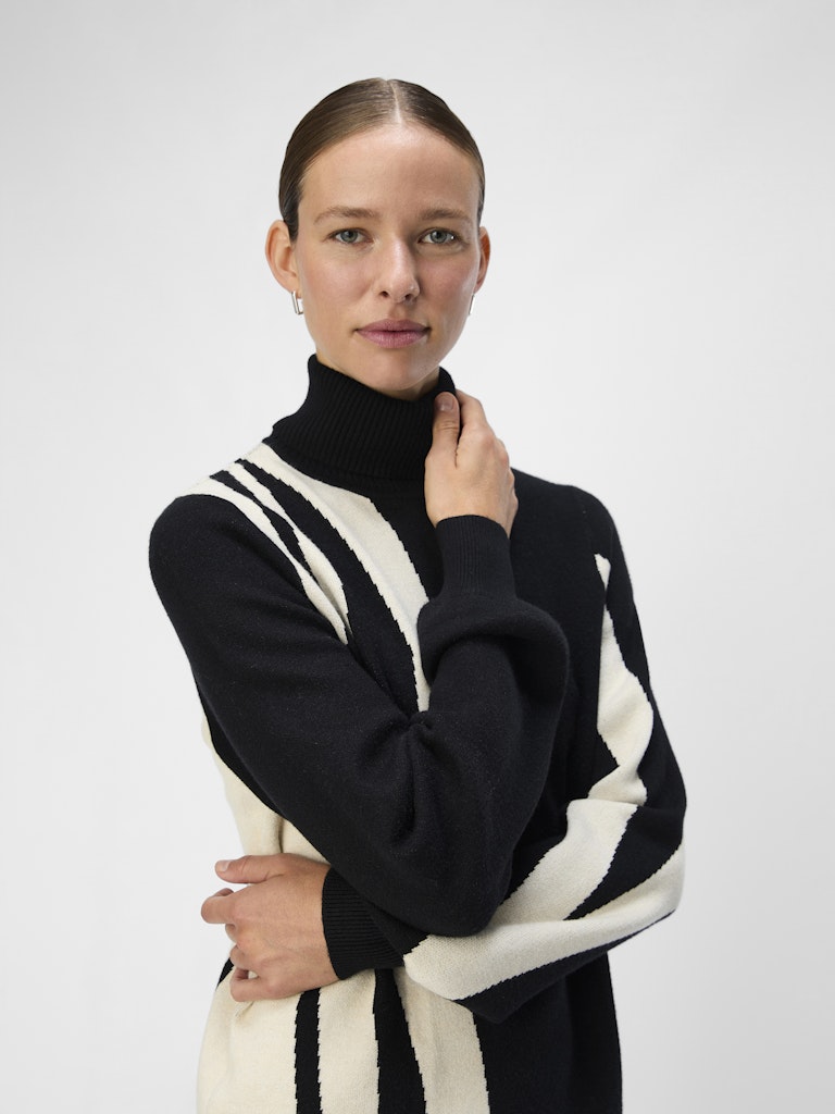 object-naisten-neulemekko-objray-l-s-knit-rollneck-dress-aop-noos-black-sandshell-vert-3