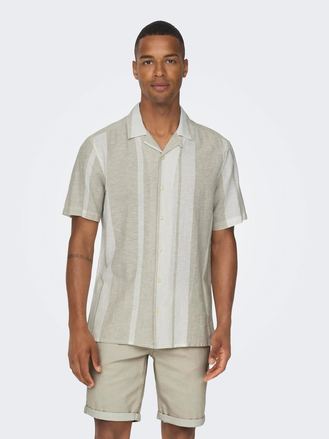 only-and-sons-miesten-kauluspaita-caide-stripe-linen-shirt-nos-raidallinen-ruskea-1