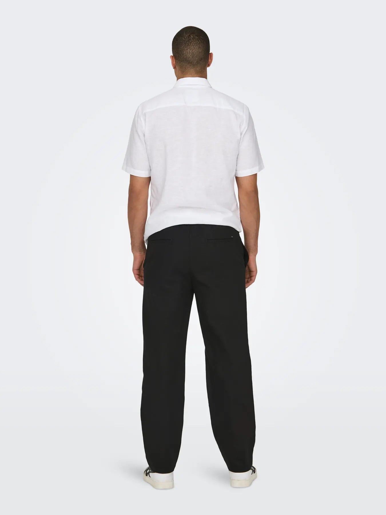 only-and-sons-miesten-kesahousut-sinus-loose-lin-pant-black-2