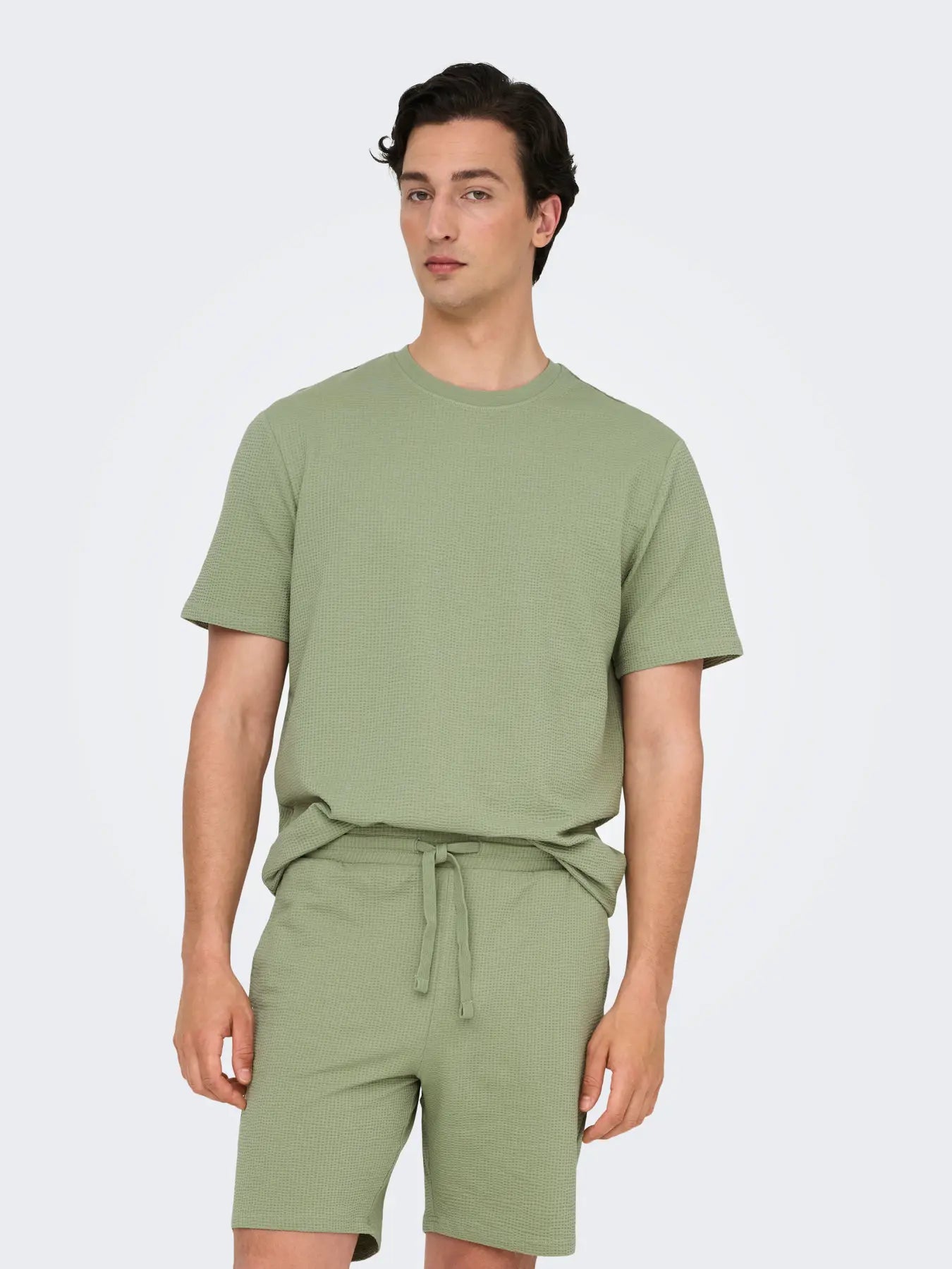 only-and-sons-miesten-t-paita-k-kian-reg-seersucker-ss-tee-seagrass-1