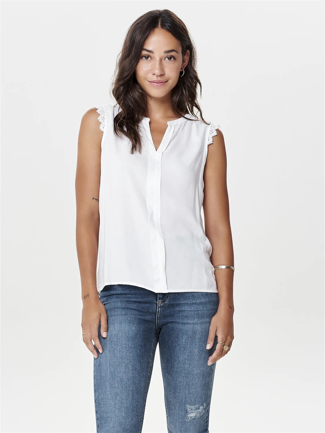 only-naisten-toppi-onlkimmi-s-l-top-wvn-noos-valkoinen-1