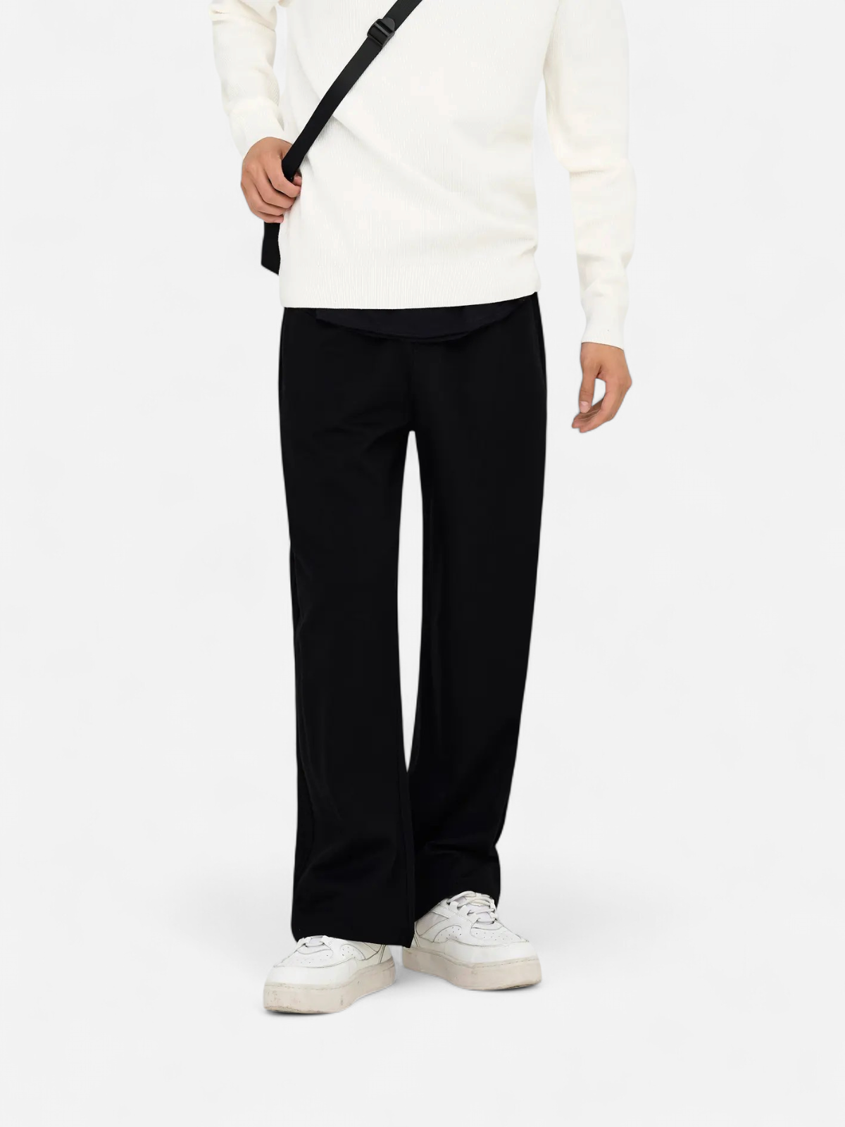 ONSJAKES 0339 LOOSE STR PANT FRML NOOS Black - Kekäle.fi